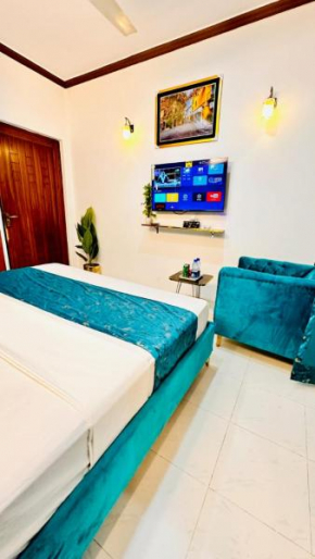 Lahore Guest House 4'9